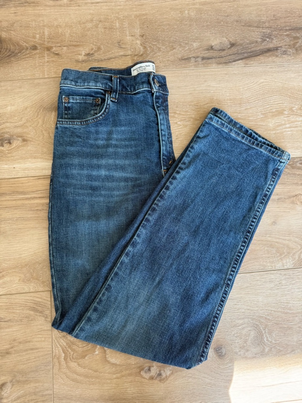 Abercrombie & Fitch Ultra Rise Straight Jeans
